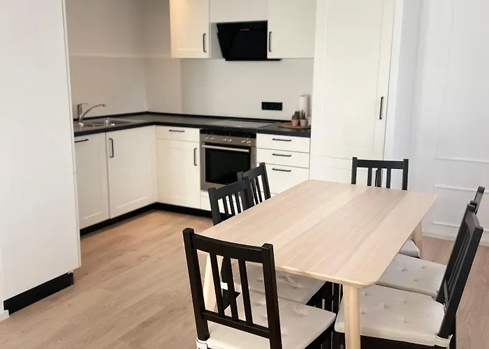 Roemer Apartment Und Zimmer